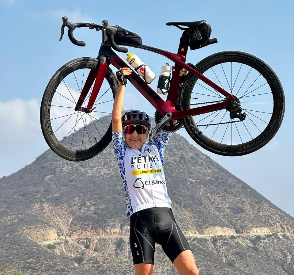 f43e77_3a88e101db084fa4a1aef22b4e89147c~mv2